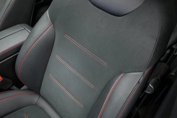 Mercedes-Benz GLA - Afbeelding 8 van 30