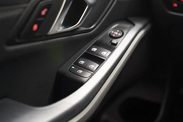 BMW 3 Serie - Afbeelding 18 van 30