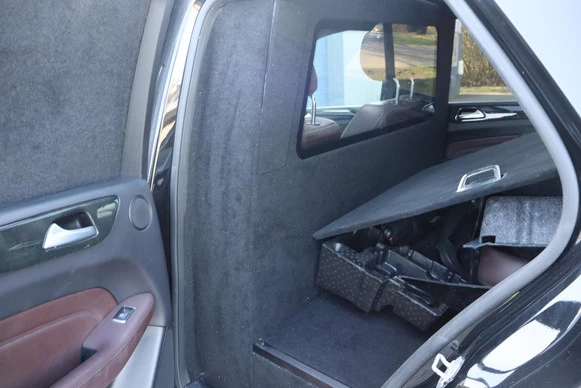 Mercedes-Benz M-Klasse - Afbeelding 24 van 30