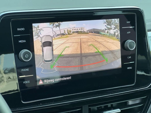 Volkswagen T-Roc - Afbeelding 10 van 25