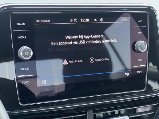 Volkswagen T-Roc - Afbeelding 17 van 25