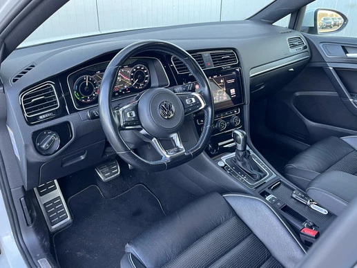 Volkswagen Golf - Afbeelding 3 van 13