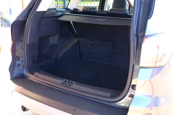 Ford Kuga - Afbeelding 9 van 30