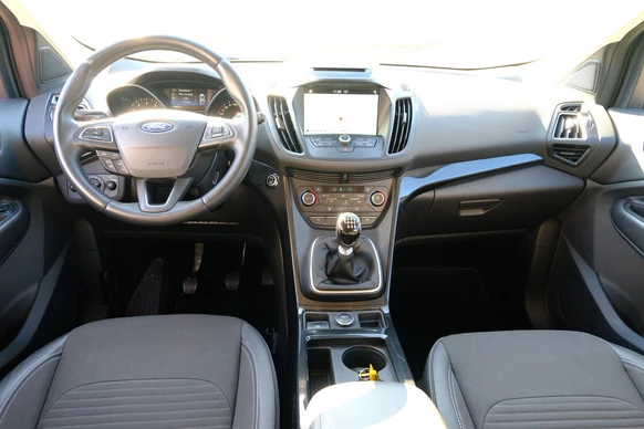 Ford Kuga - Afbeelding 10 van 30