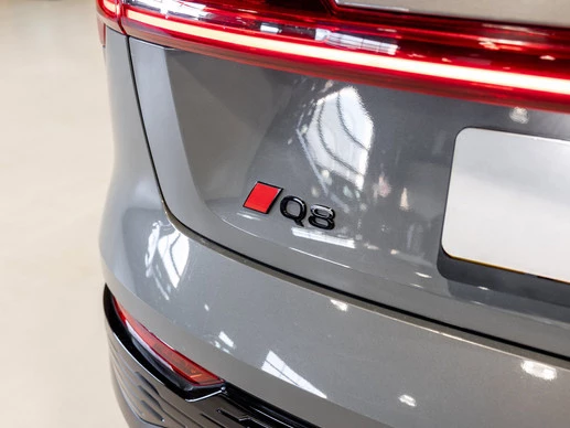 Audi Q8 Sportback e-tron - Afbeelding 13 van 30
