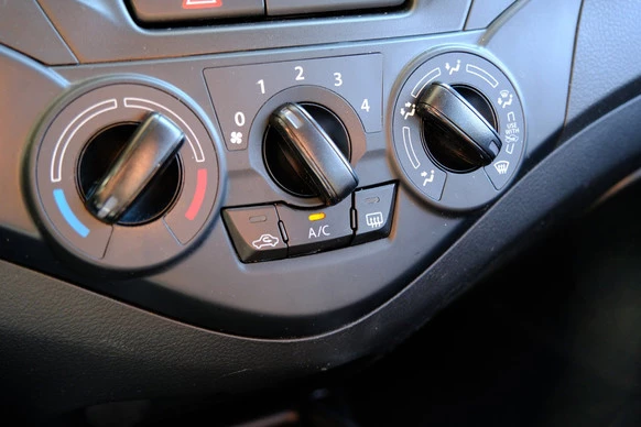 Suzuki Baleno - Afbeelding 11 van 25