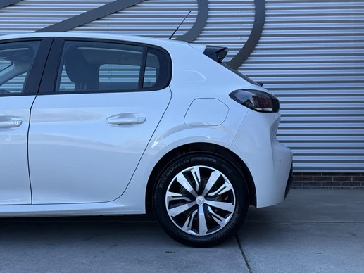 Peugeot 208 - Afbeelding 8 van 30