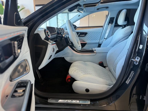 Mercedes-Benz C-Klasse - Afbeelding 17 van 30