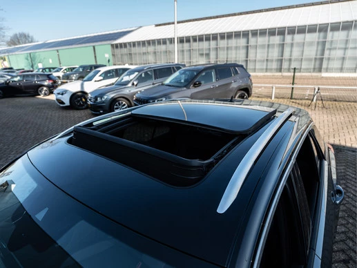 Volkswagen T-Roc - Afbeelding 3 van 30