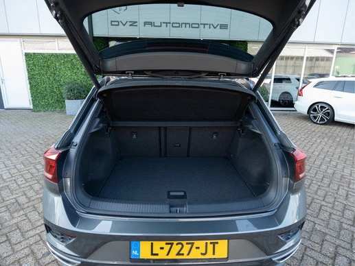 Volkswagen T-Roc - Afbeelding 14 van 30