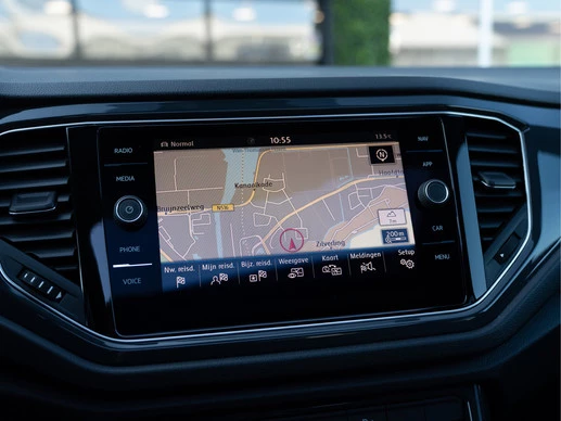 Volkswagen T-Roc - Afbeelding 26 van 30