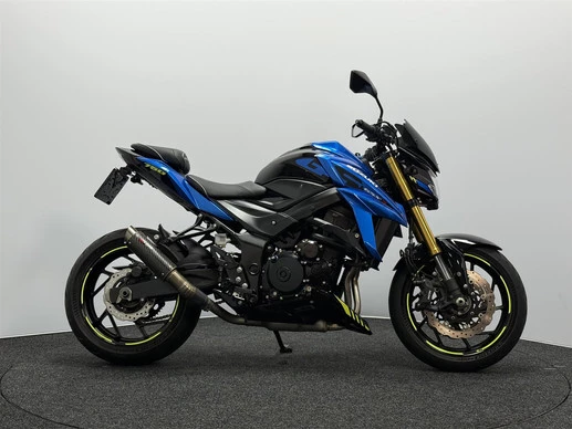 Suzuki GSX - Afbeelding 1 van 20
