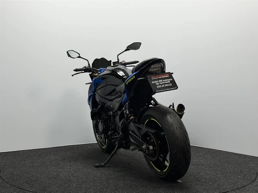 Suzuki GSX - Afbeelding 12 van 20