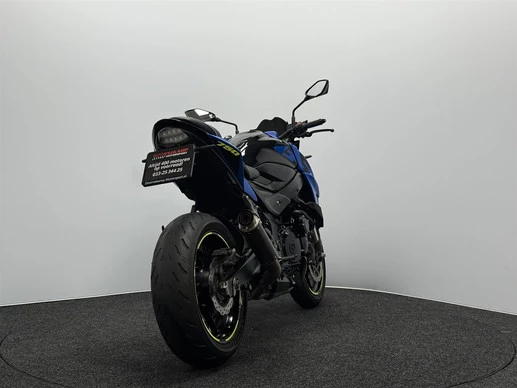 Suzuki GSX - Afbeelding 14 van 20