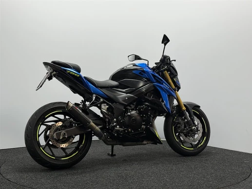 Suzuki GSX - Afbeelding 16 van 20
