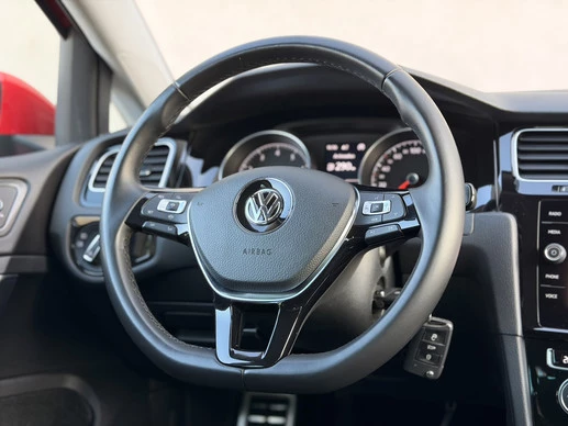 Volkswagen Golf - Afbeelding 13 van 27