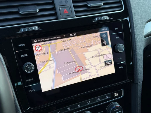 Volkswagen Golf - Afbeelding 20 van 27