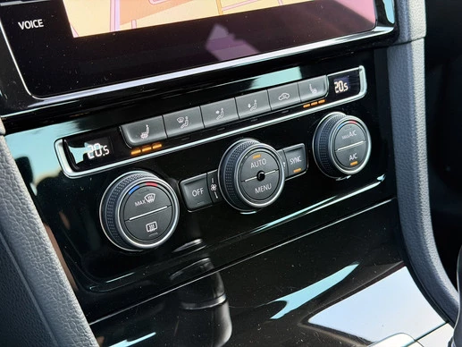 Volkswagen Golf - Afbeelding 24 van 27