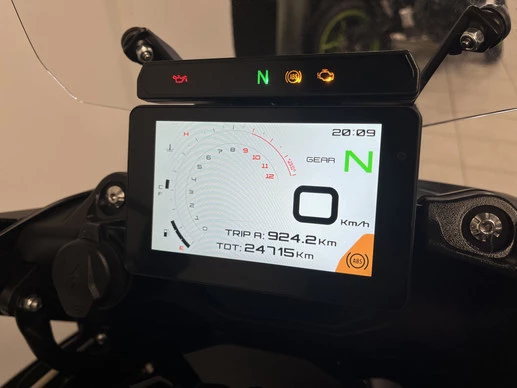 Benelli TRK - Afbeelding 2 van 22