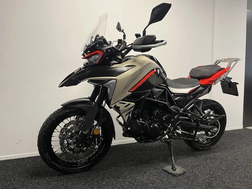 Benelli TRK - Afbeelding 14 van 22