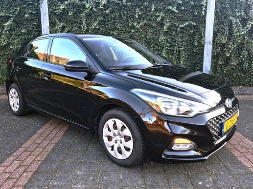 Hyundai i20 - Afbeelding 1 van 25