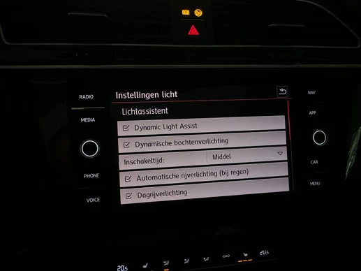 Volkswagen Tiguan - Afbeelding 29 van 30