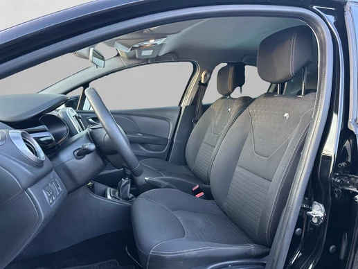 Renault Clio - Afbeelding 10 van 17