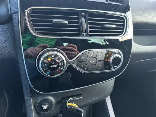 Renault Clio - Afbeelding 16 van 17