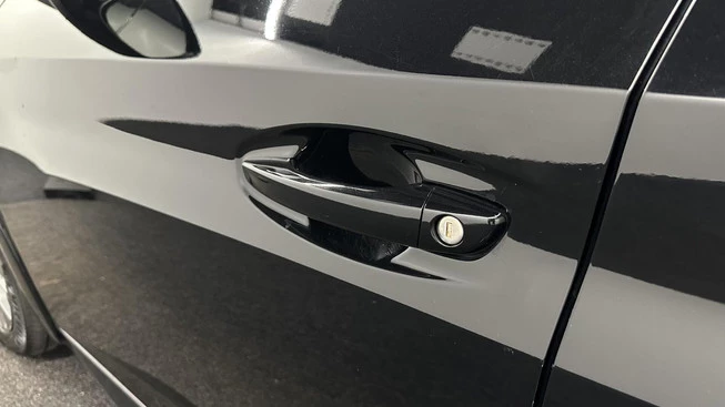 Peugeot e-208 - Afbeelding 18 van 30