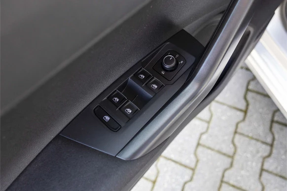 Volkswagen Polo - Afbeelding 21 van 30