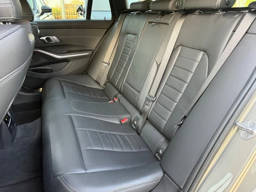 BMW 3 Serie - Afbeelding 13 van 16