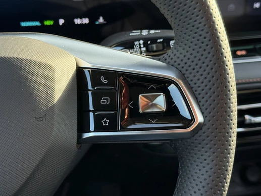 MG HS - Afbeelding 17 van 30