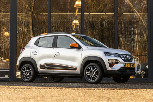 Dacia Spring - Afbeelding 1 van 30