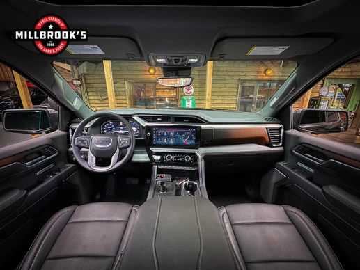 GMC Sierra - Afbeelding 18 van 30