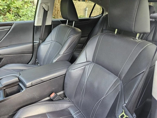 Lexus ES - Afbeelding 10 van 30