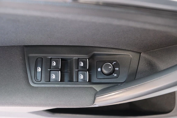 Volkswagen Tiguan - Afbeelding 14 van 30