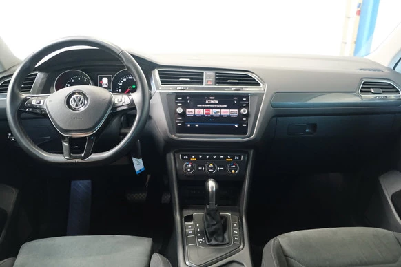 Volkswagen Tiguan - Afbeelding 17 van 30