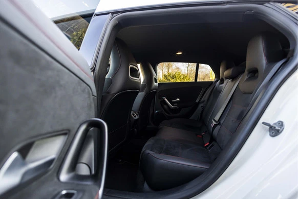 Mercedes-Benz CLA - Afbeelding 15 van 30