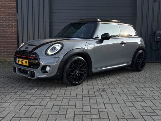 MINI Cooper S - Afbeelding 2 van 28
