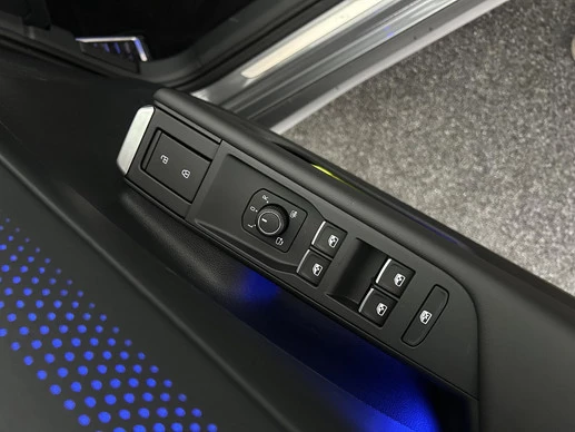 Volkswagen T-Roc - Afbeelding 18 van 30