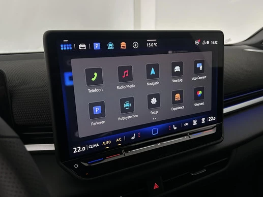 Volkswagen T-Roc - Afbeelding 25 van 30