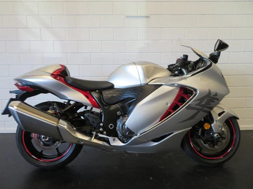 Suzuki GSX - Afbeelding 1 van 15