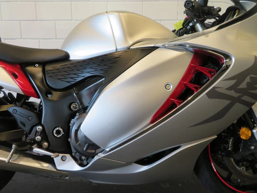 Suzuki GSX - Afbeelding 7 van 15