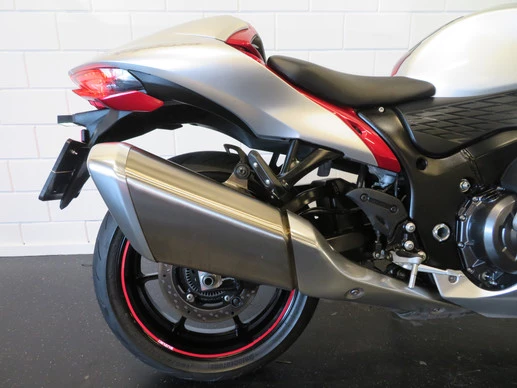 Suzuki GSX - Afbeelding 8 van 15