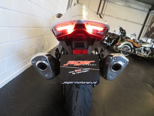 Suzuki GSX - Afbeelding 9 van 15