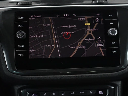 Volkswagen Tiguan - Afbeelding 22 van 30