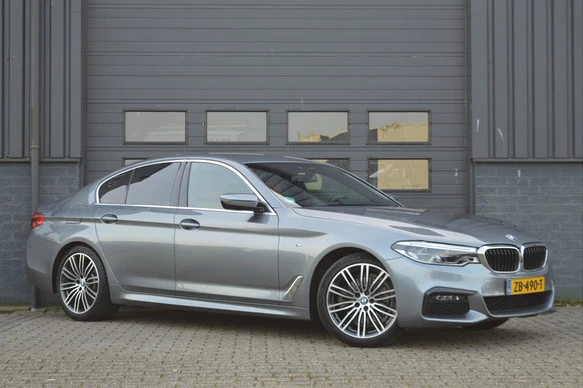 BMW 5 Serie - Afbeelding 1 van 30
