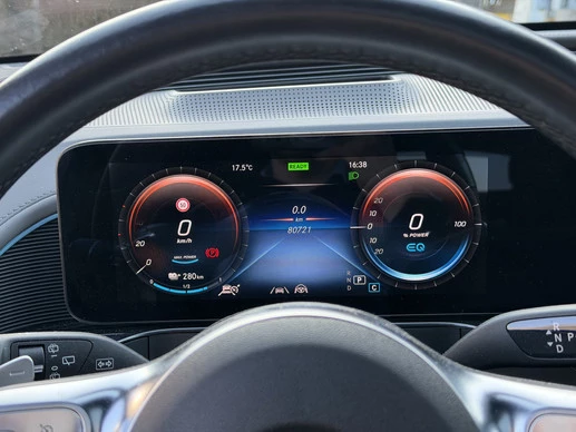 Mercedes-Benz EQC - Afbeelding 21 van 30