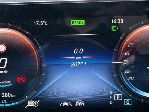 Mercedes-Benz EQC - Afbeelding 22 van 30