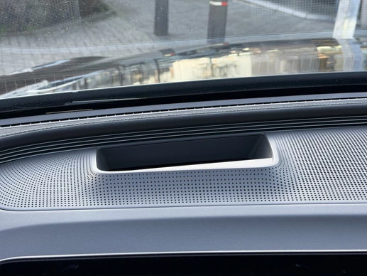 Mercedes-Benz EQC - Afbeelding 23 van 30